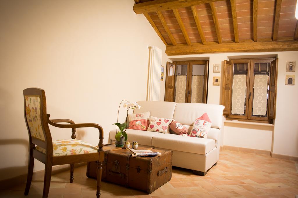 Hotel Da Titta Pitigliano Exterior foto